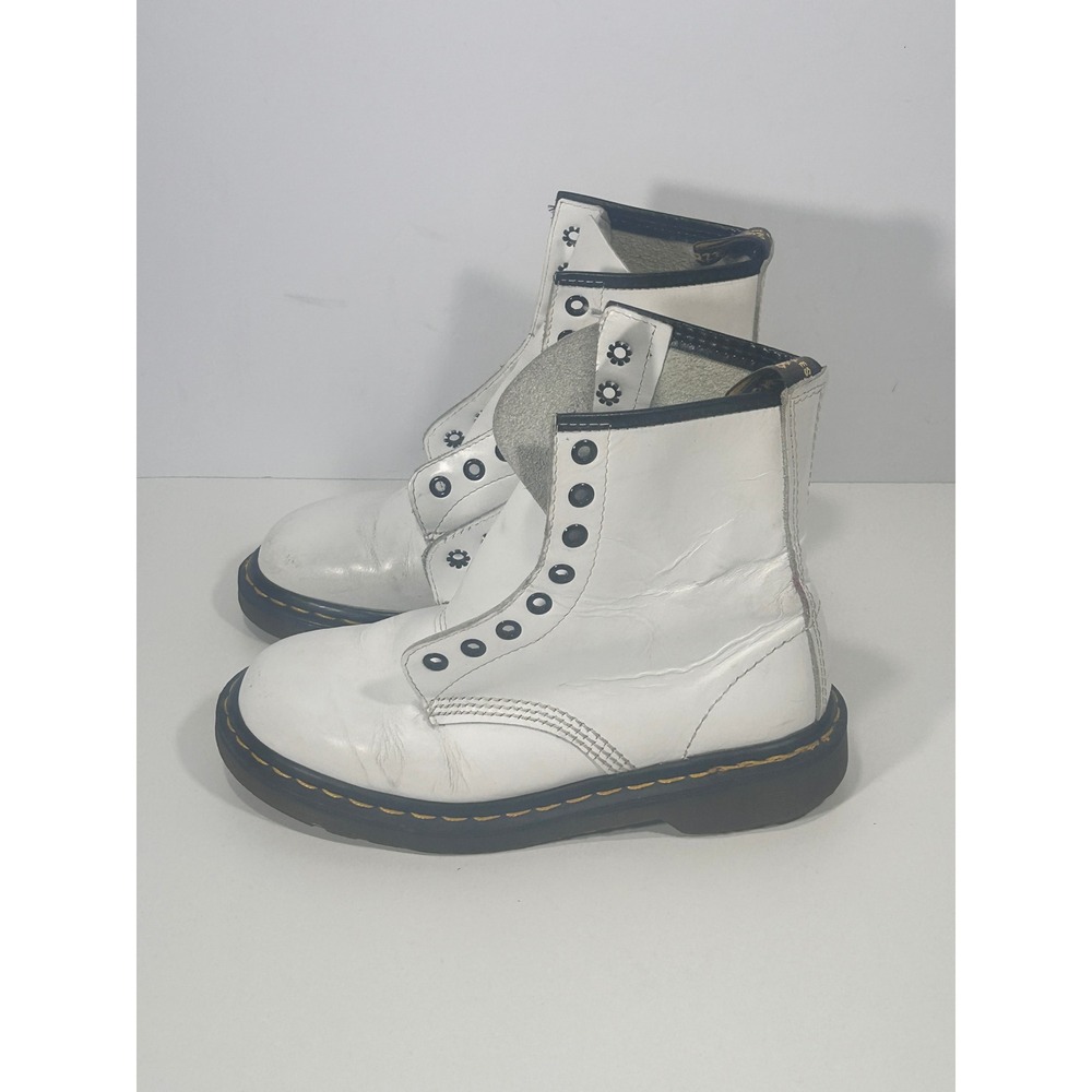 Dr. Martens 1460 Made in England White Leather 8 Eye Boots Vintage Sz UK 4 US 6